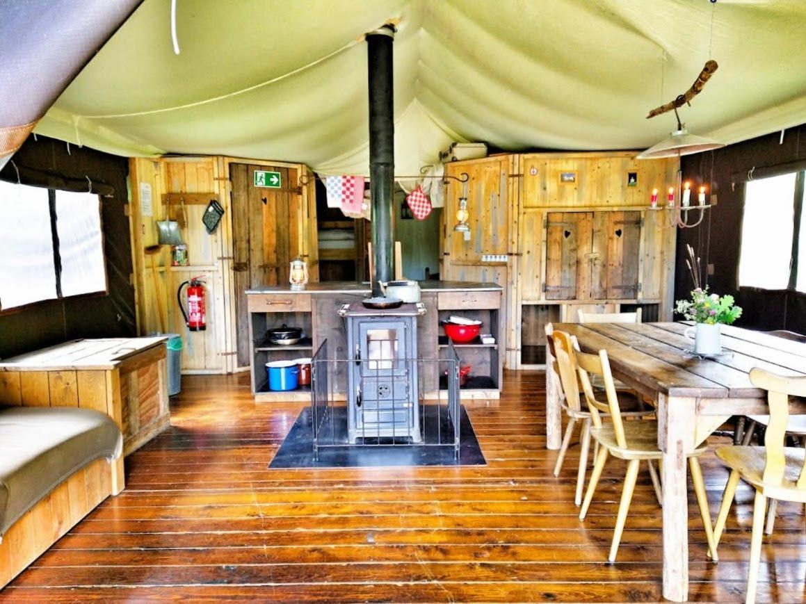 Glamping-Paradies Am Dengler Hof Hohenberg an der Eger エクステリア 写真